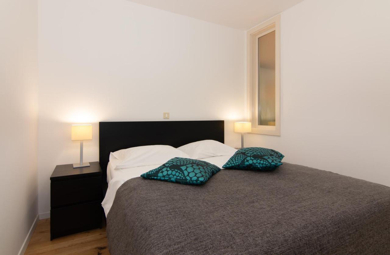 Residence Marina Rose M Apartment By Locap Group ポルトローシュ エクステリア 写真